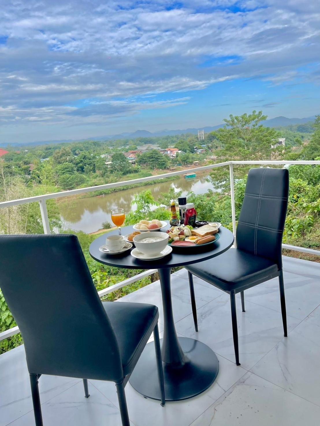 River Valley แอทน่าน
